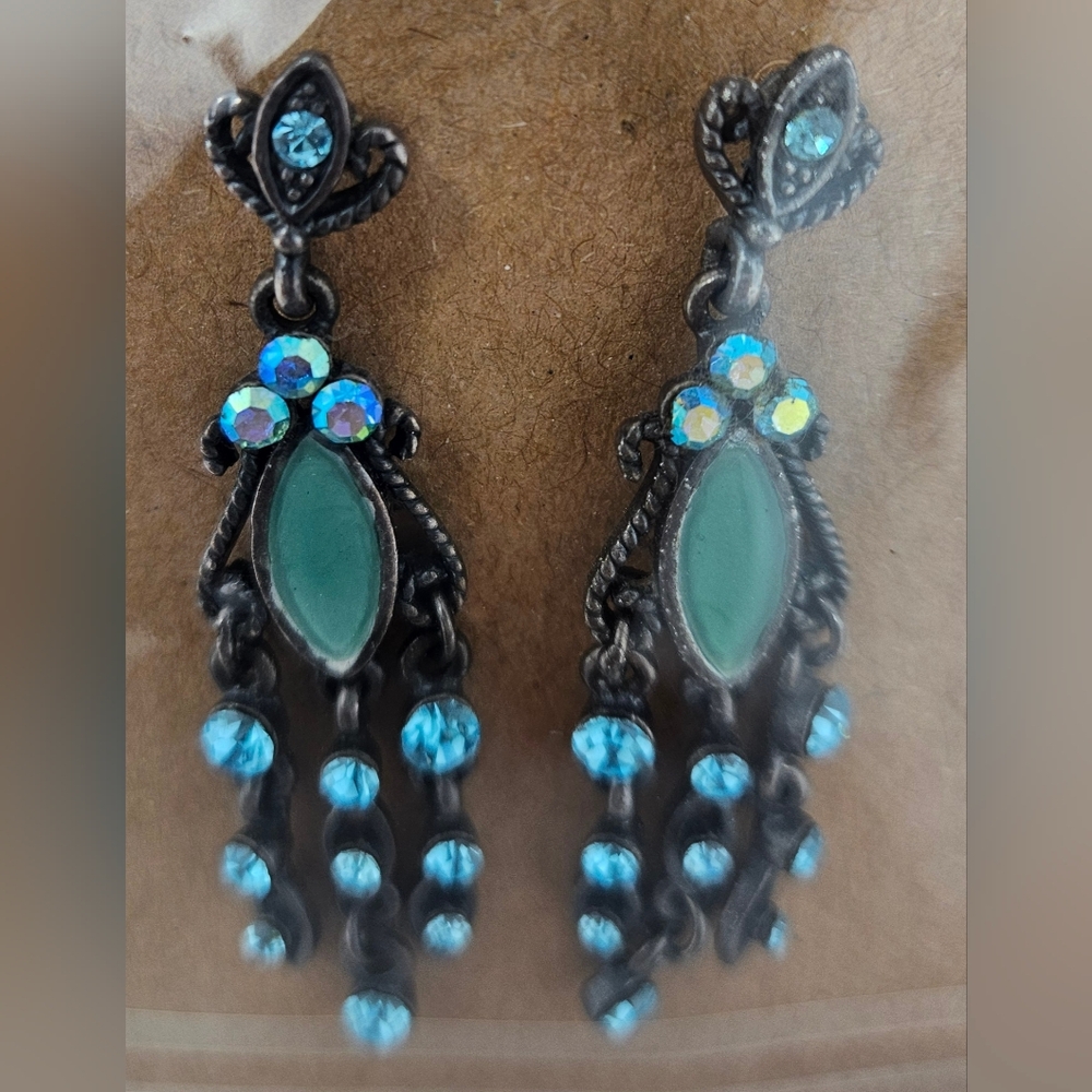 Chandelier Dangle Turqoise Studded Earrings